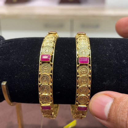 SwarnaKanchi 19.542gms BANGLES 22K Yellow Gold