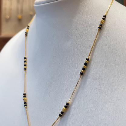 CMR 6.08gms SHORT BLACK BEADS 22K Nakshi