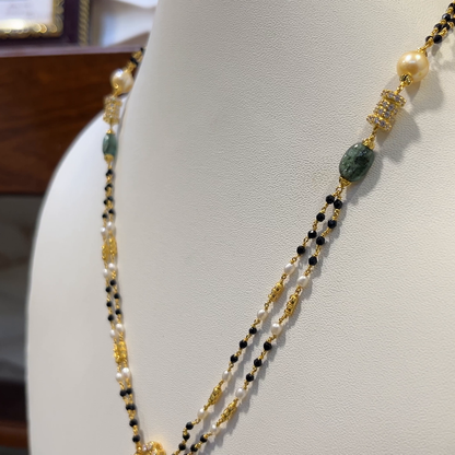 SRI RAM 15.257gms SHORT BLACK BEADS 22K Nakshi