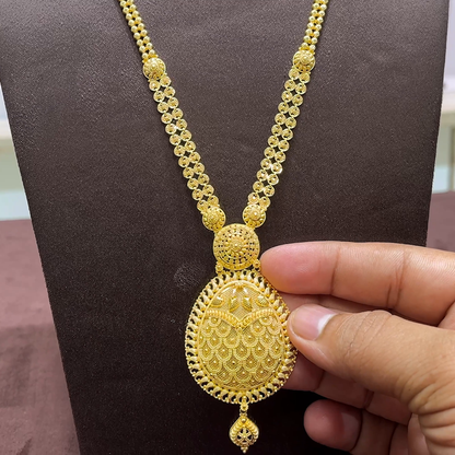 SwarnaKanchi 35.881gms HARAMS 22K Yellow Gold