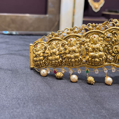 CMR 128.056gms VADDANAM 22K Nakshi