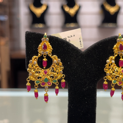 SOUTH INDIA 8.658gms EARRINGS 22K Yellow Gold