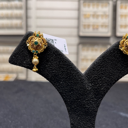 SOUTH INDIA 3.835gms EARRINGS 22K Yellow Gold