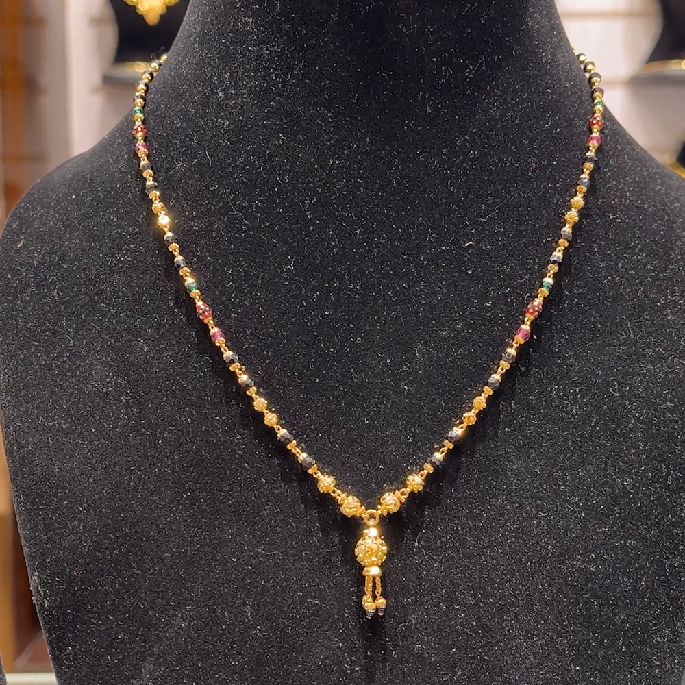 SOUTH INDIA 10.114gms SHORT BLACK BEADS 22K Yellow Gold