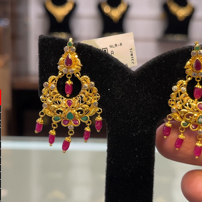 SOUTH INDIA 8.658gms EARRINGS 22K Yellow Gold