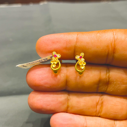 SOUTH INDIA 3.173gms EARRINGS 22K Yellow Gold