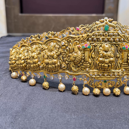 CMR 128.056gms VADDANAM 22K Nakshi