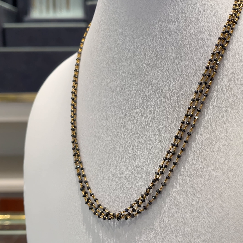 Anu Jewellers 8.54gms SHORT BLACK BEADS 22K Yellow Gold