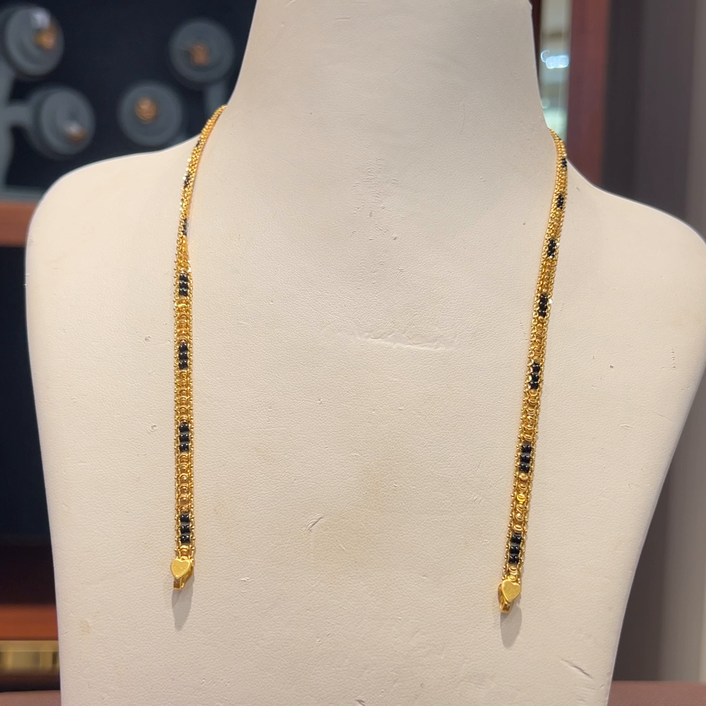 Anu Jewellers 12.46gms SHORT BLACK BEADS 22K Yellow Gold