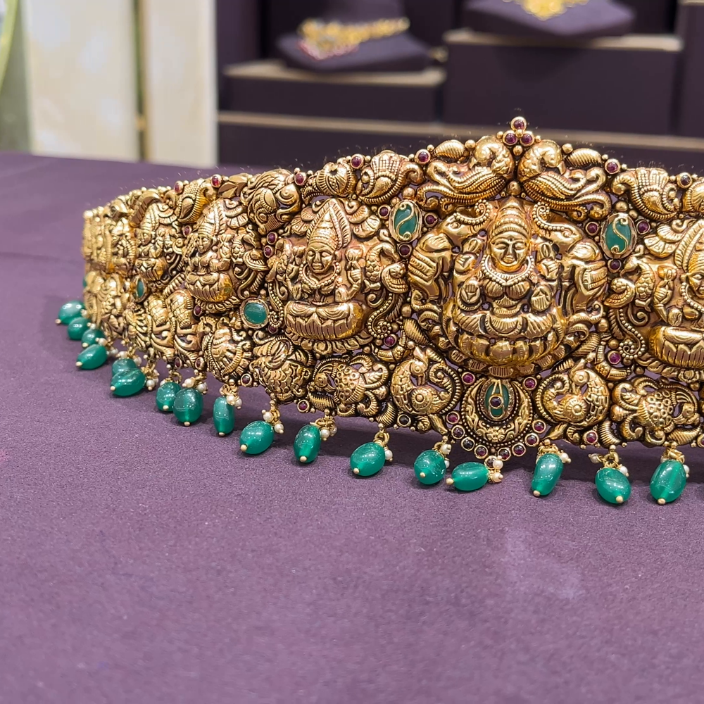 CMR 108.822gms VADDANAM 22K Nakshi