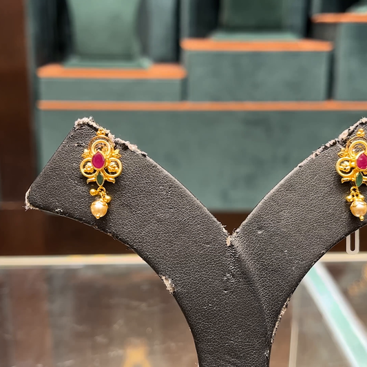 CMR 2.716gms EARRINGS 22K Yellow Gold