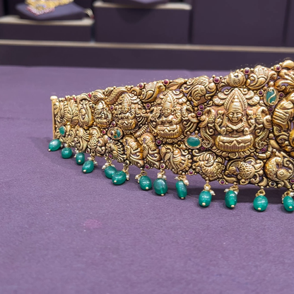 CMR 108.822gms VADDANAM 22K Nakshi