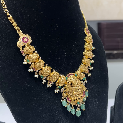 MUKUNDA JEWELLERS 26.77gms NECKLACE 22K Yellow Gold