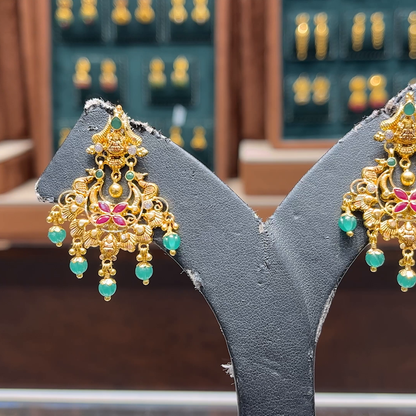 CMR 8.641gms EARRINGS 22K Yellow Gold