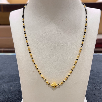 CHANDANA Brothers 7.27gms SHORT BLACK BEADS 22K Yellow Gold