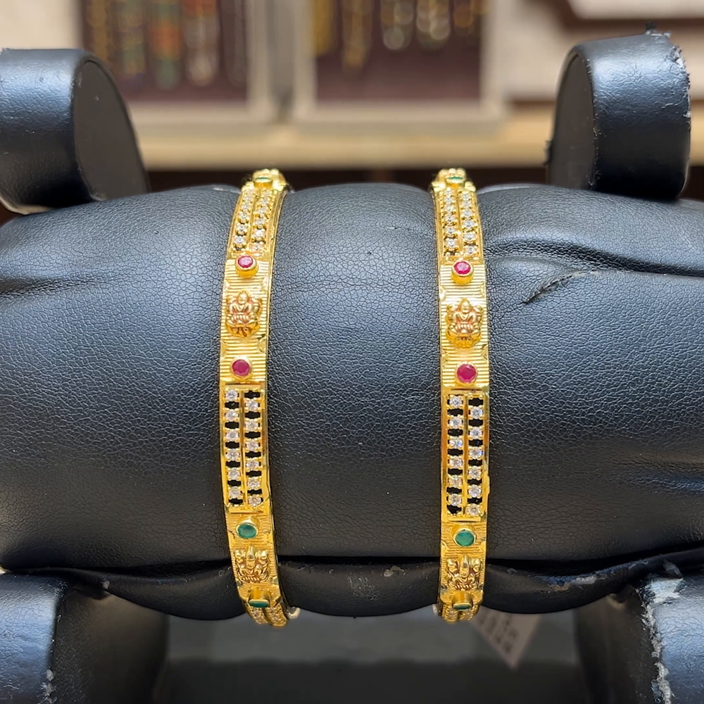 Chennai Shopping Mall 22.25gms BANGLES 22K Yellow Gold