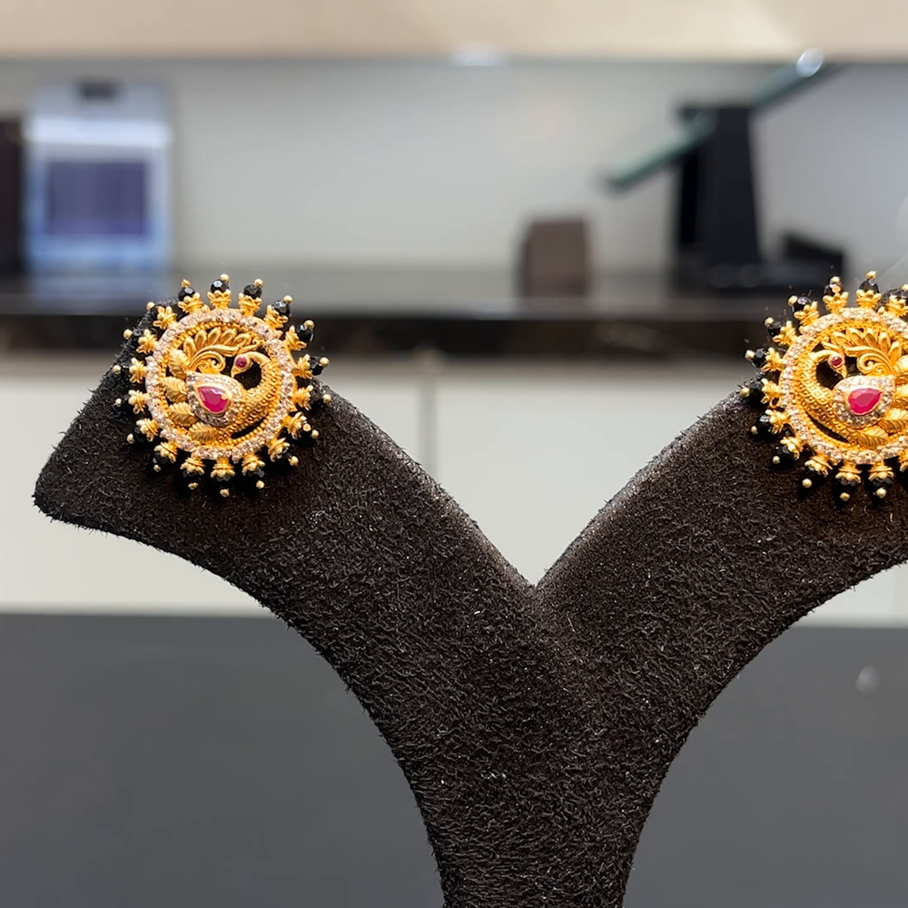 MUKUNDA JEWELLERS 8.04gms EARRINGS 22K Yellow Gold