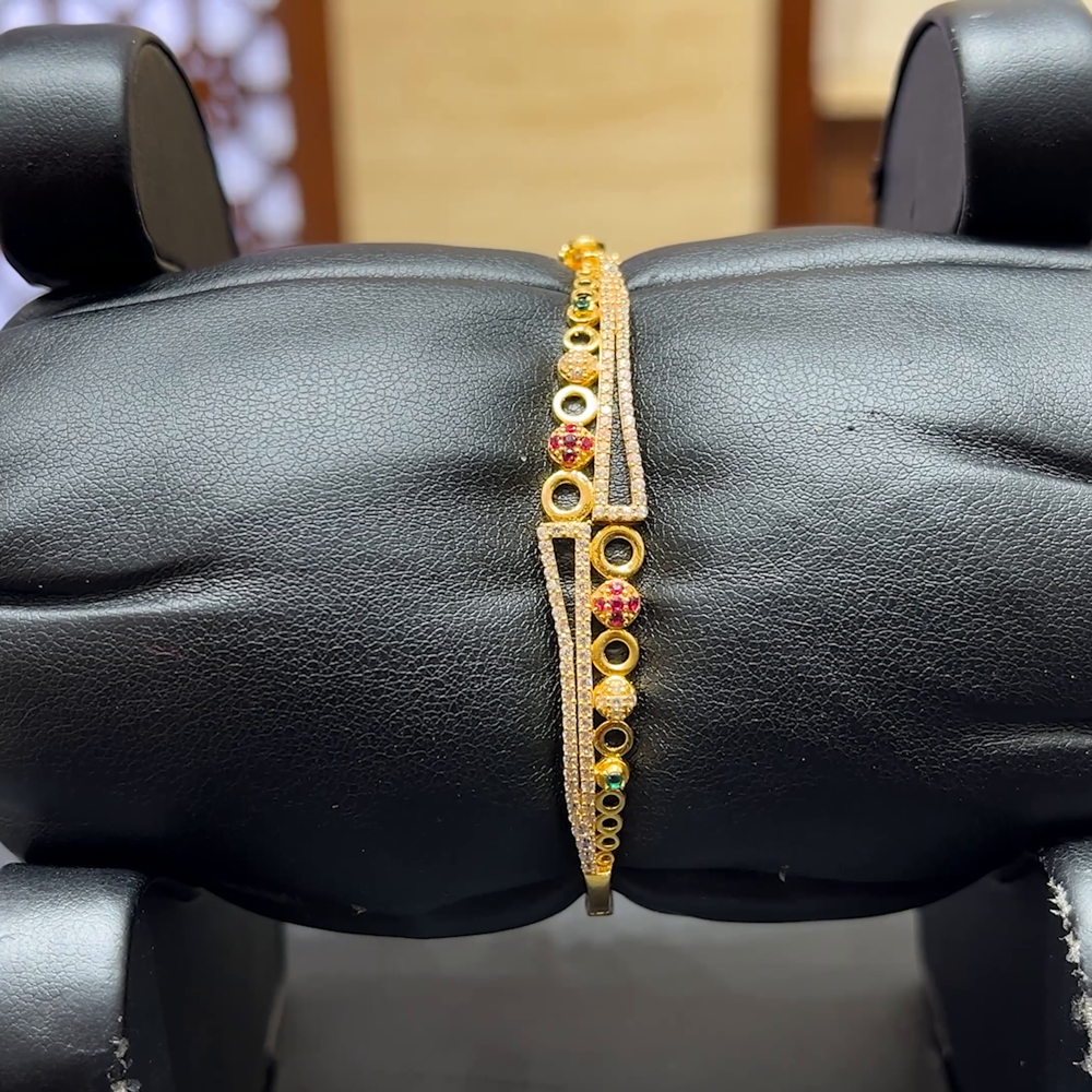 Chennai Shopping Mall 8.541gms Bracelets 22K Yellow Gold