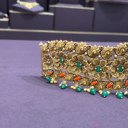 CMR 136.738gms VADDANAM 22K Nakshi