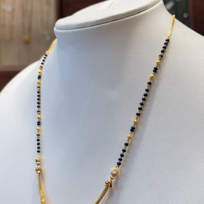 CMR 8.551gms SHORT BLACK BEADS 22K Nakshi