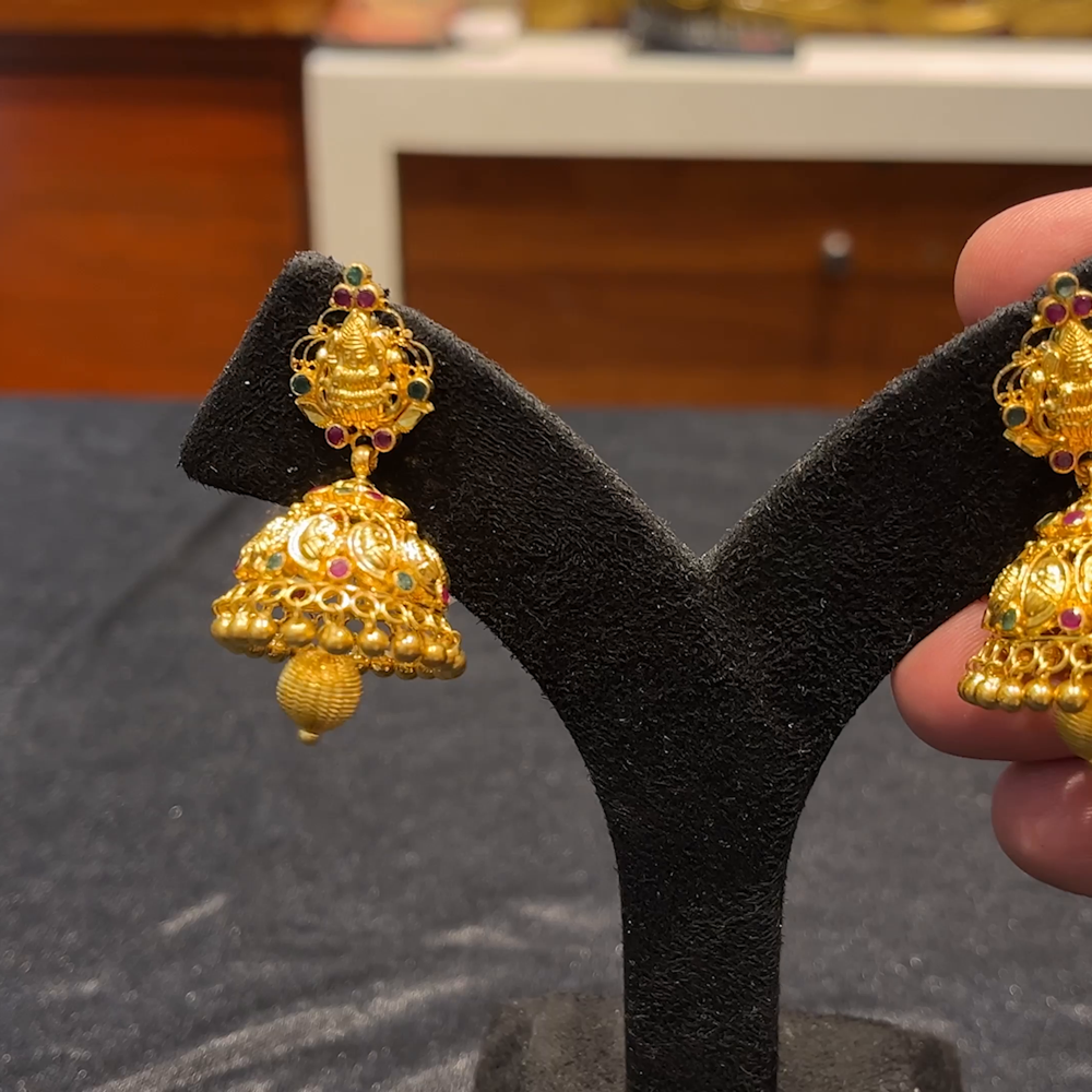 RS BROTHERS 17.115gms EARRINGS 22K Yellow Gold