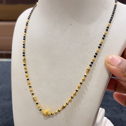 CHANDANA Brothers 7.27gms SHORT BLACK BEADS 22K Yellow Gold