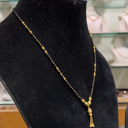 Anu Jewellers 6.702gms SHORT BLACK BEADS 22K Yellow Gold