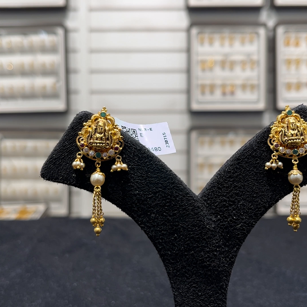 SOUTH INDIA 4.856gms EARRINGS 22K Yellow Gold