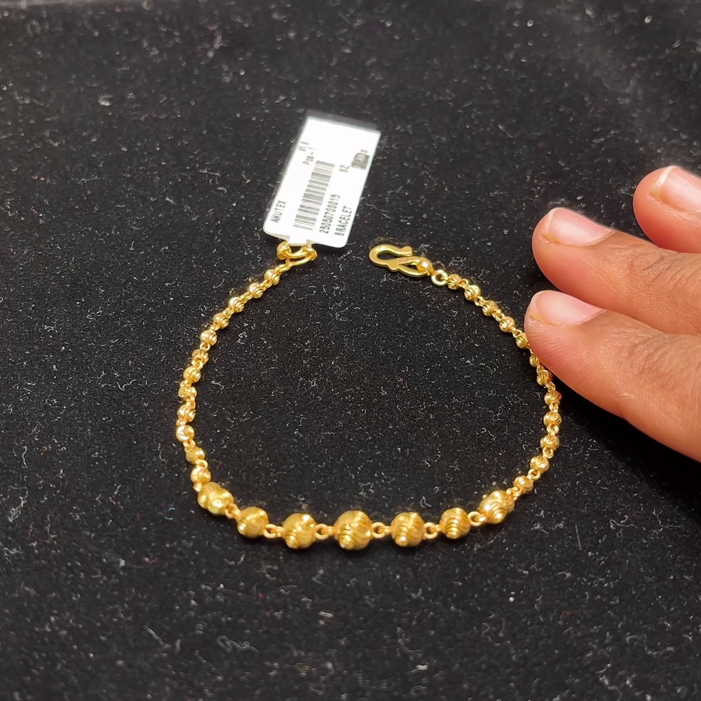 Anu Jewellers 4.664gms Bracelets 22K Yellow Gold