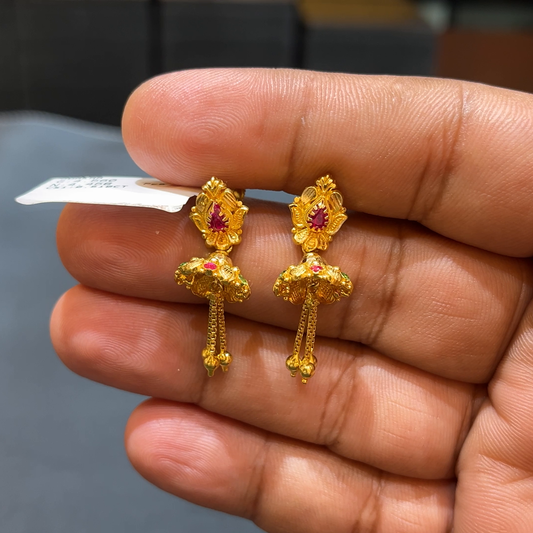 SOUTH INDIA 4.458gms EARRINGS 22K Yellow Gold