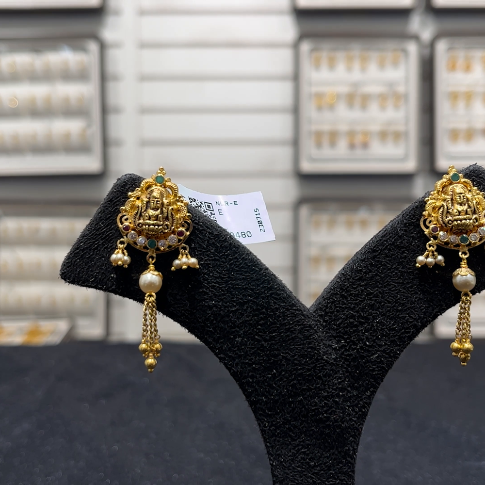 SOUTH INDIA 4.856gms EARRINGS 22K Yellow Gold