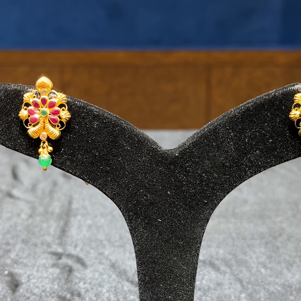 CMR 3.817gms EARRINGS 22K Yellow Gold