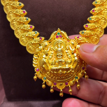 SwarnaKanchi 59.63gms HARAMS 22K Yellow Gold