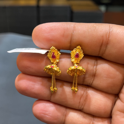 SOUTH INDIA 4.458gms EARRINGS 22K Yellow Gold