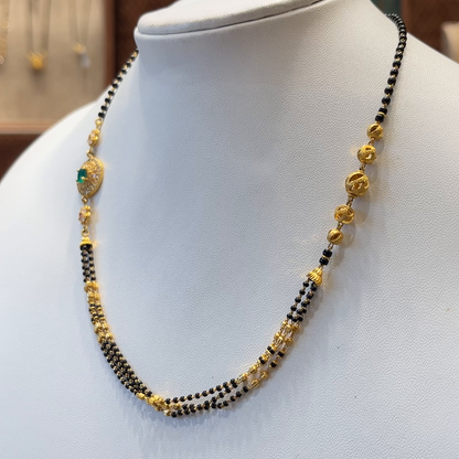 CMR 10.435gms SHORT BLACK BEADS 22K Nakshi