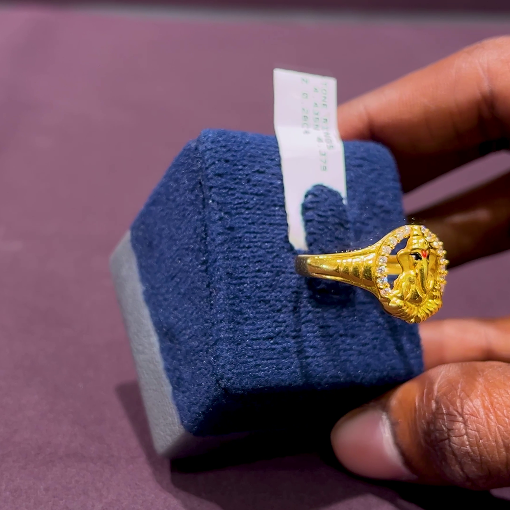 CMR 4.379gms Ring 22K Yellow Gold