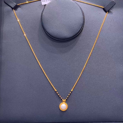 SOUTH INDIA 4.73gms SHORT BLACK BEADS 22K Yellow Gold