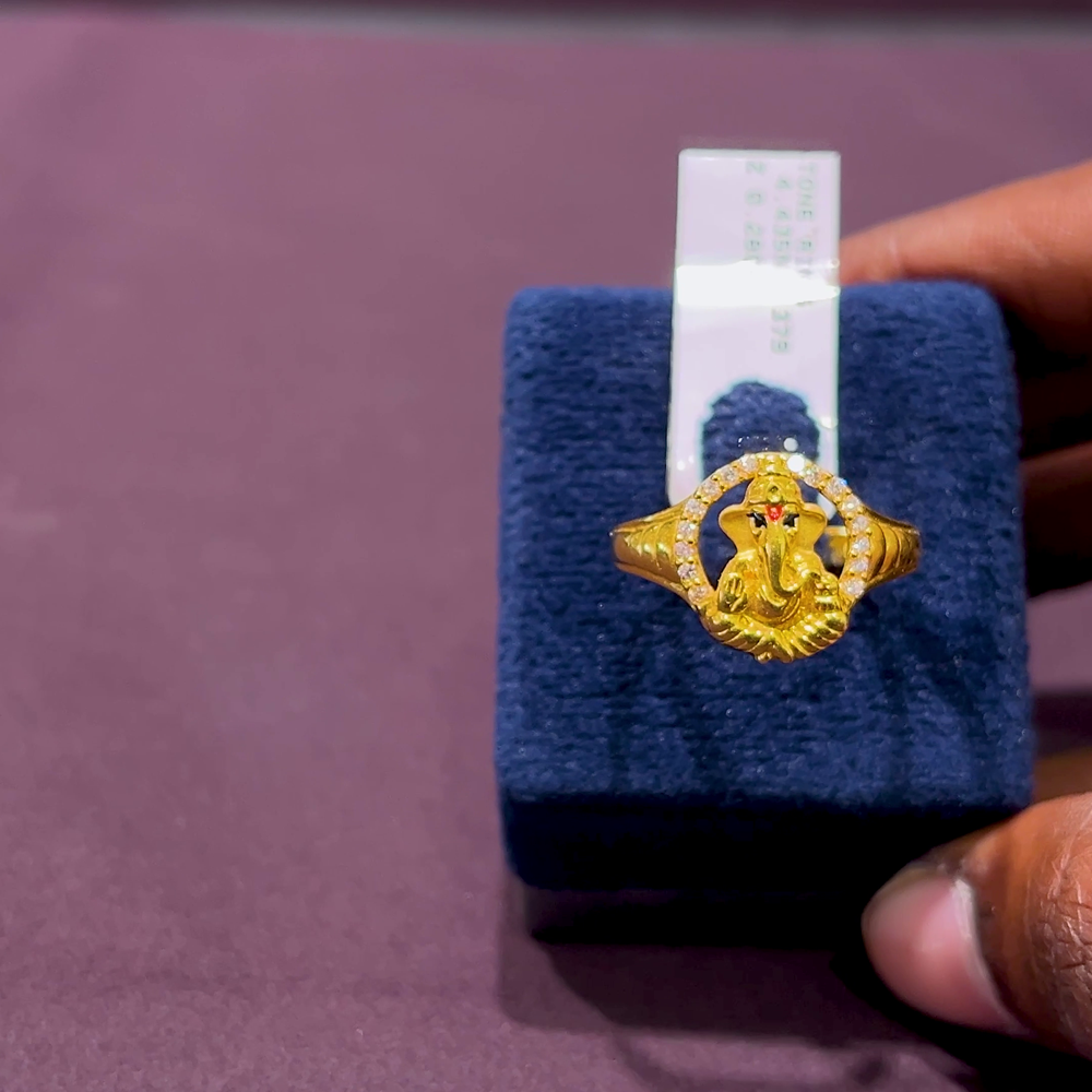 CMR 4.379gms Ring 22K Yellow Gold