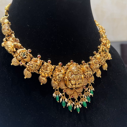 MUKUNDA JEWELLERS 23.96gms NECKLACE 22K Yellow Gold