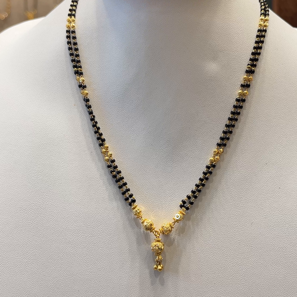 CMR 9.858gms SHORT BLACK BEADS 22K Nakshi