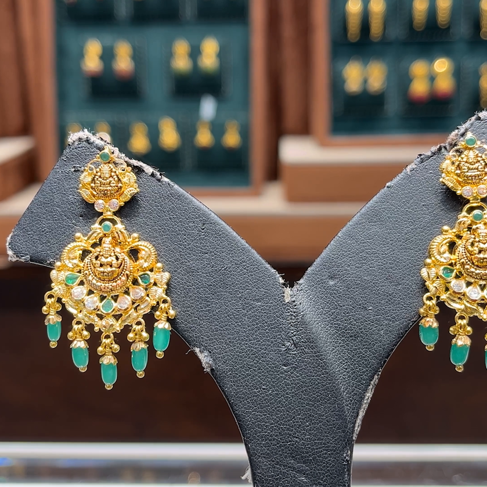 CMR 7.316gms EARRINGS 22K Yellow Gold