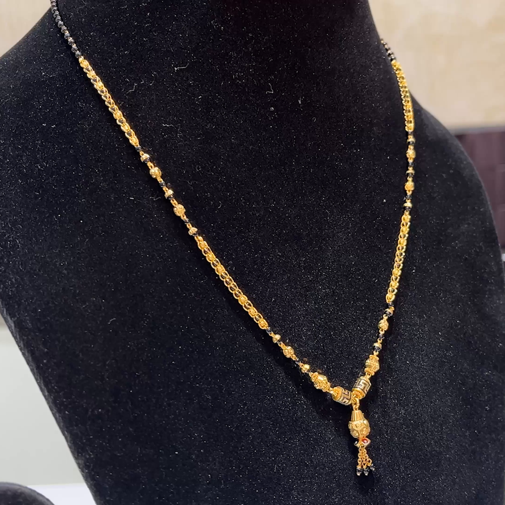 MUKUNDA JEWELLERS 9.76gms SHORT BLACK BEADS 22K Yellow Gold