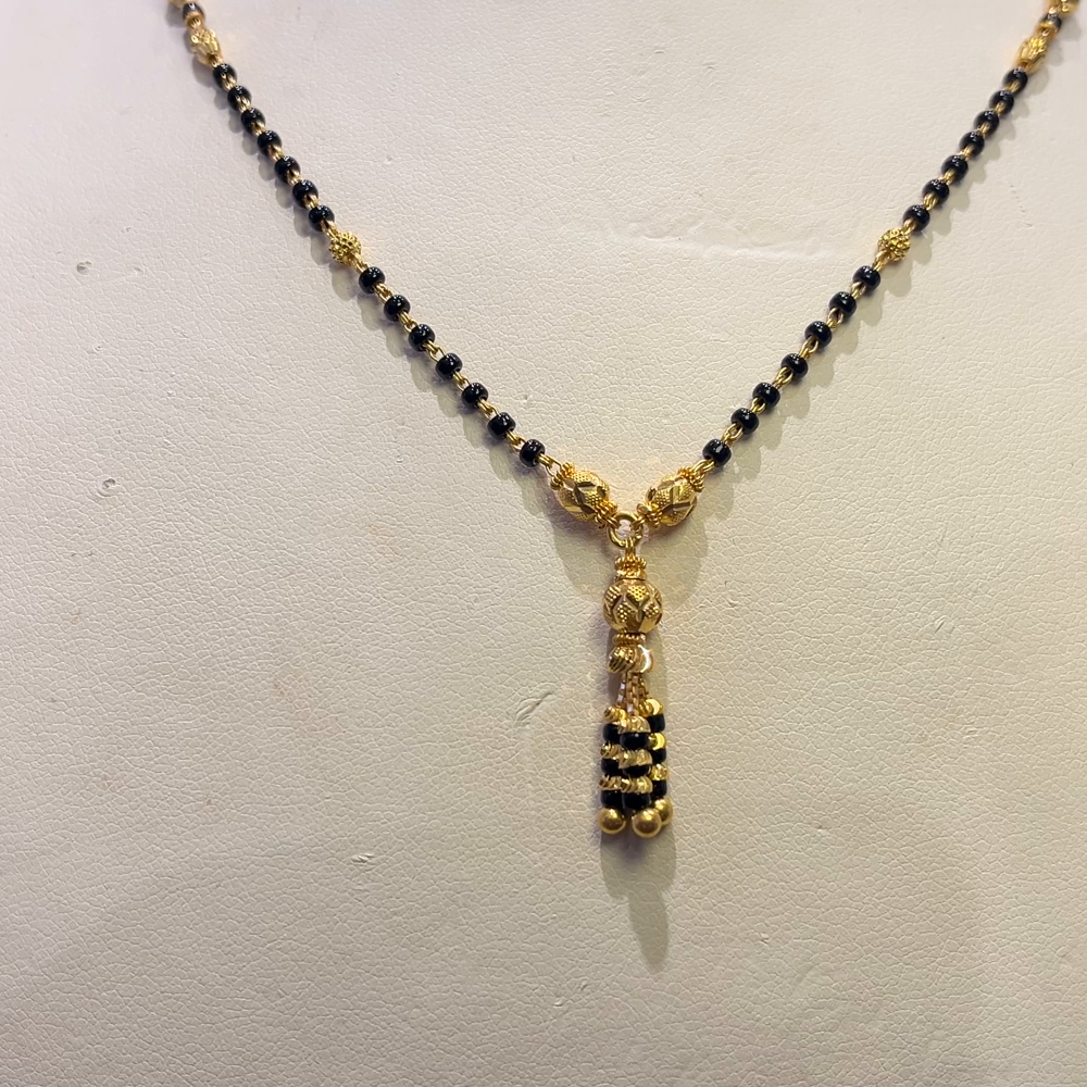 Anu Jewellers 6.637gms SHORT BLACK BEADS 22K Yellow Gold