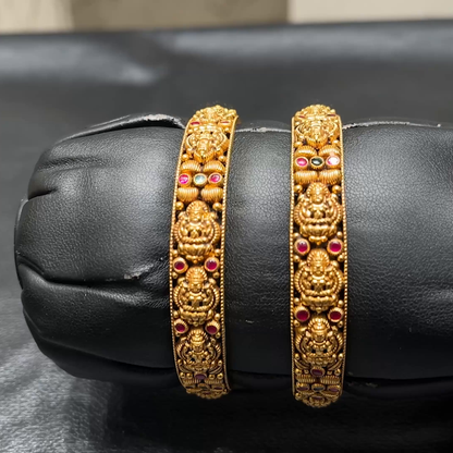 MUKUNDA JEWELLERS 25.86gms BANGLES 22K Yellow Gold