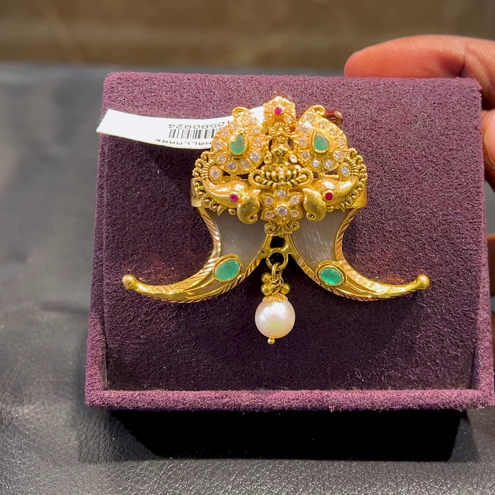 CMR 17.249gms Pendent 22K Yellow Gold