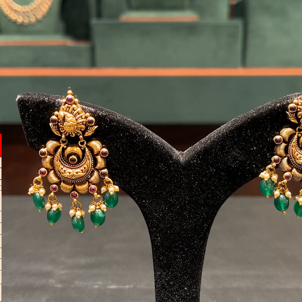 CMR 10.959gms EARRINGS 22K Nakshi