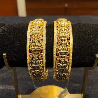 RS BROTHERS 45.07gms BANGLES 22K Yellow Gold