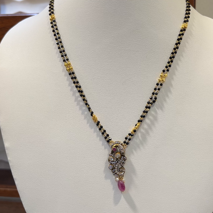 SRI RAM 10.006gms SHORT BLACK BEADS 22K Nakshi