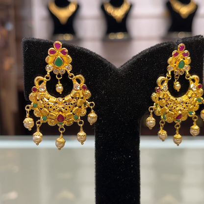 SOUTH INDIA 8.417gms EARRINGS 22K Yellow Gold