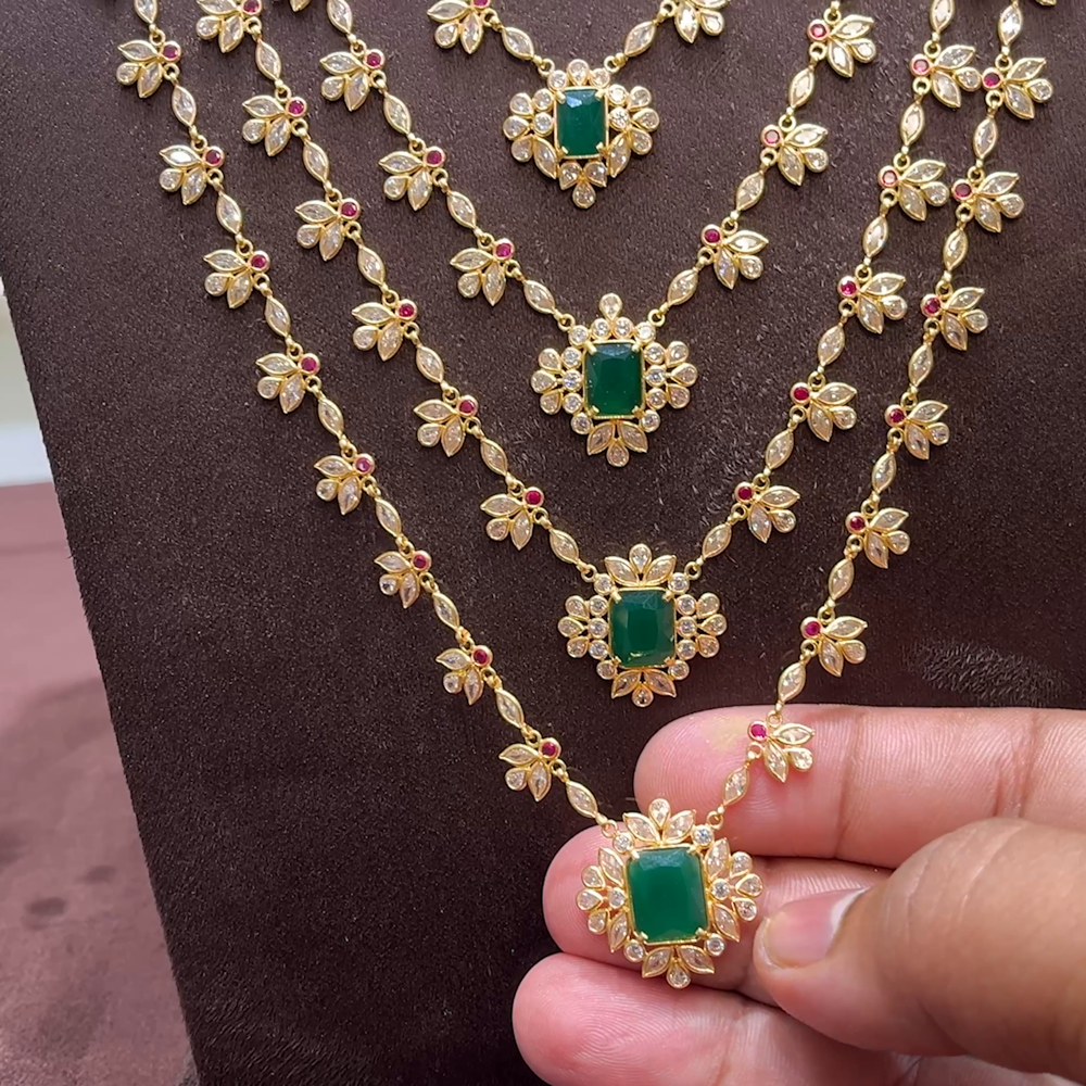 SwarnaKanchi 32.973gms HARAMS 22K Yellow Gold